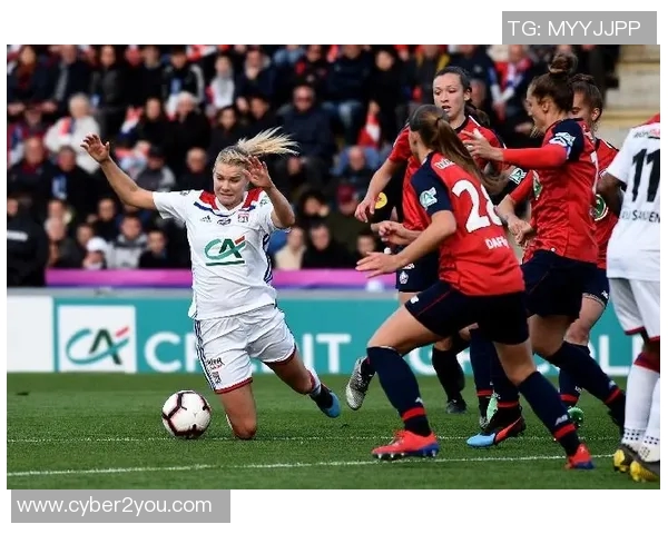 2019年巴黎日耳曼女足对阵里昂女足精彩回顾与赛后分析 2019年巴黎日耳曼女足对阵里昂女足精彩回顾与赛后分析