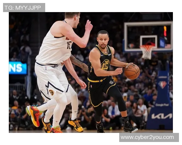 2015年NBA总决赛骑士与勇士第二场激战回顾与精彩瞬间分析 2015年NBA总决赛骑士与勇士第二场激战回顾与精彩瞬间分析