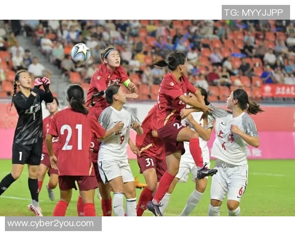 中国U18青年队迎战美国队激情对决展现青春风采与实力较量