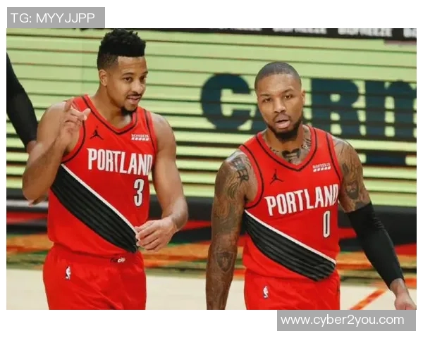 夏洛特黄蜂与新奥尔良鹈鹕的激烈对决引发球迷热议与期待 夏洛特黄蜂与新奥尔良鹈鹕的激烈对决引发球迷热议与期待