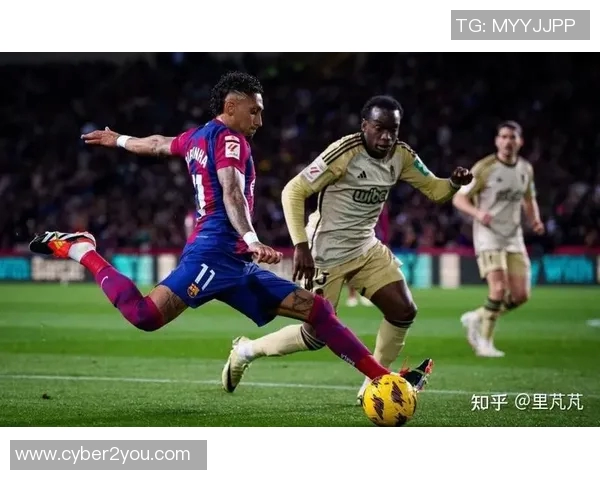 格兰纳达主场迎战巴塞罗那谁能在西甲赛场上笑到最后