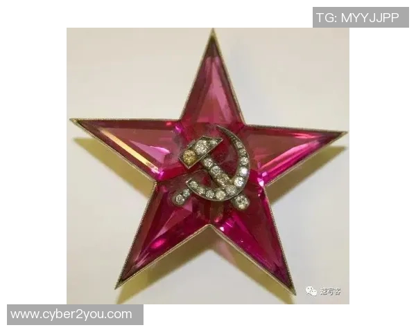 红宝石与苏维埃翼t的对决：历史背景与文化碰撞的深度解析