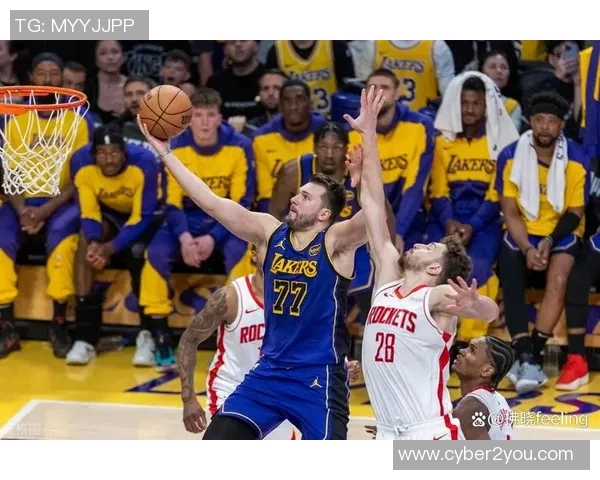 休斯顿火箭对阵金州勇士精彩比赛录像回顾与分析