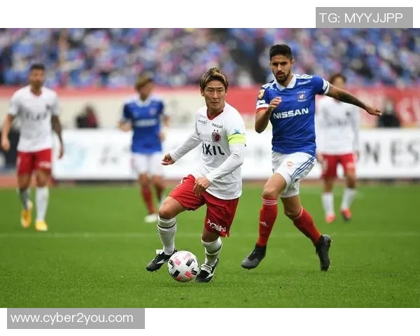 鹿岛鹿角与横滨水手的激烈对决揭示了日本足球的魅力与竞争力