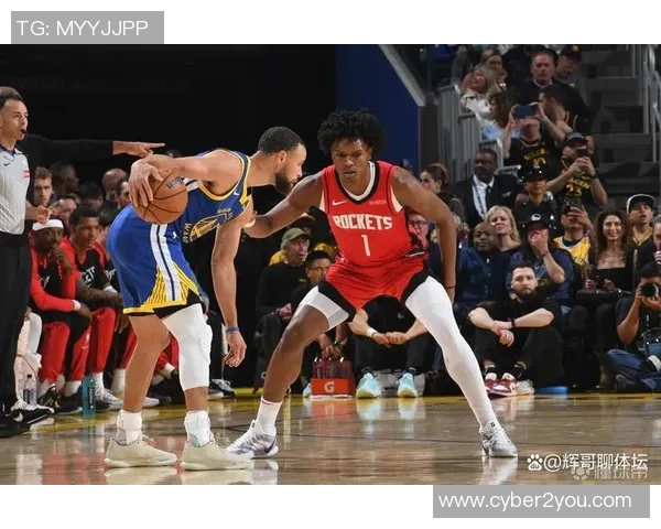 2020年火箭与勇士激战回顾：NBA季后赛的精彩对决与传奇瞬间